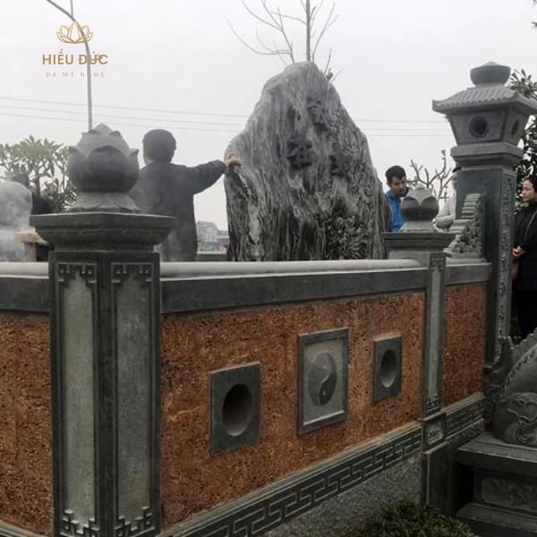 lăng mộ đá ong số 2 lang-mo-da-ong-so-2.jpg