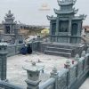 Lăng mộ đá xanh rêu đẹp với lăng thờ chung ba mái đao