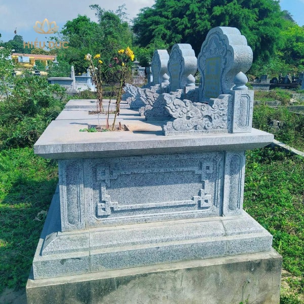 mộ đá nguyên khối giá bao nhiêu số 1 mo-da-nguyen-khoi-gia-bao-nhieu-so-1.jpg