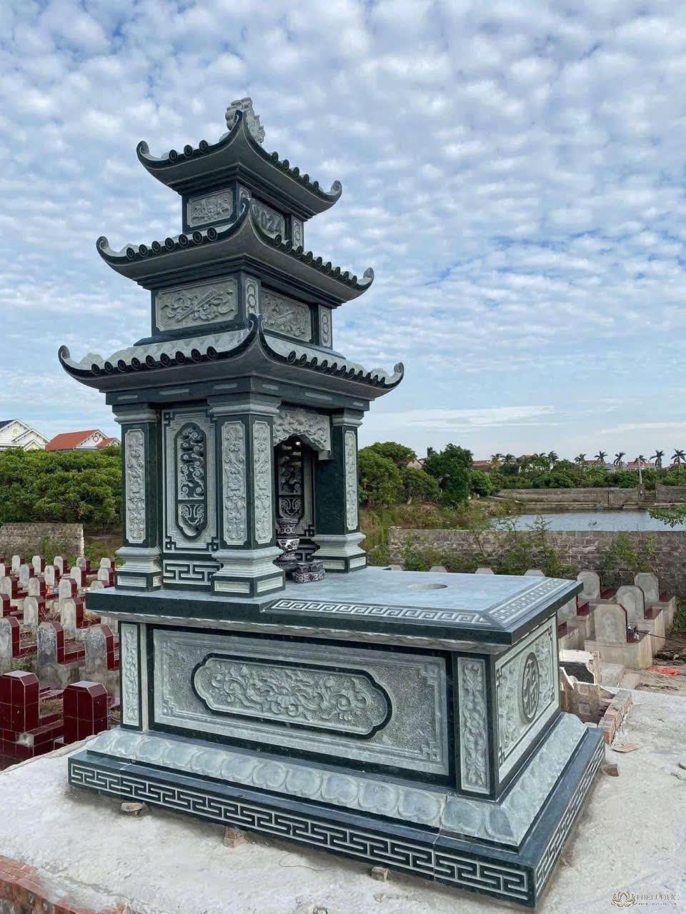 Mộ đá mỹ nghệ